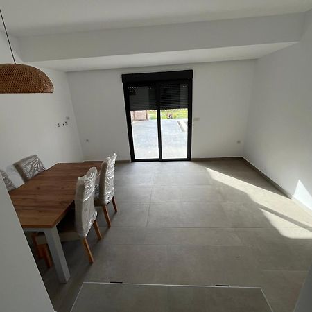Cato Agro 3, Seafront Villa With Private Pool Afiartis Luaran gambar