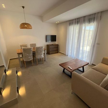 Cato Agro 3, Seafront Villa With Private Pool Afiartis Luaran gambar
